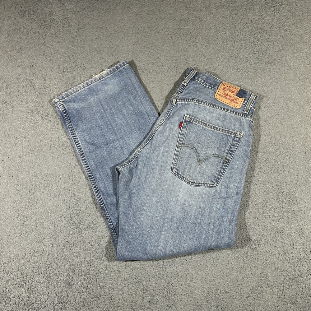 Levi's 569 Loose Straight Leg Jeans Mens 33x32 Light Wash Blue Denim #3966